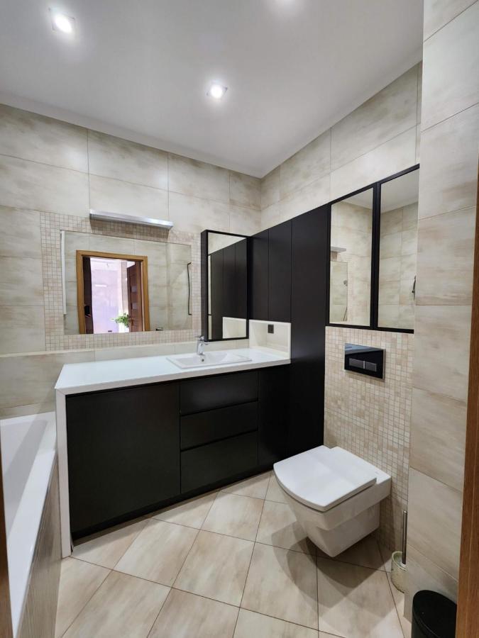 Nadmorski Dwor Modern Apartment Gdansk Luaran gambar